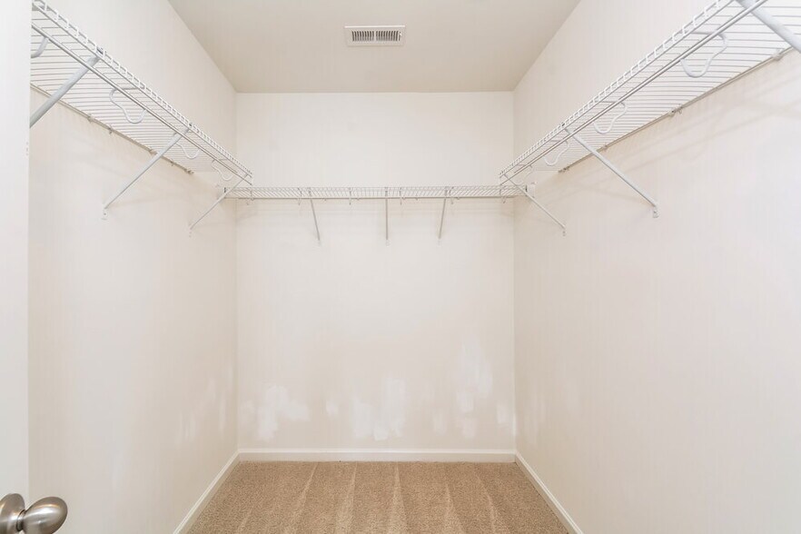 Building Photo - 1244 Turkey Trot Rd