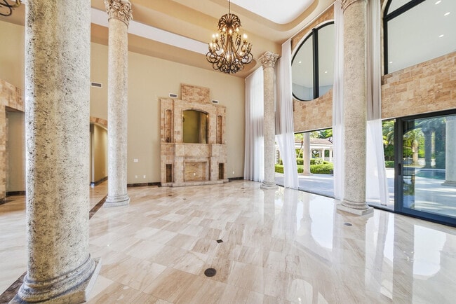 Building Photo - 10270 SW 58th St