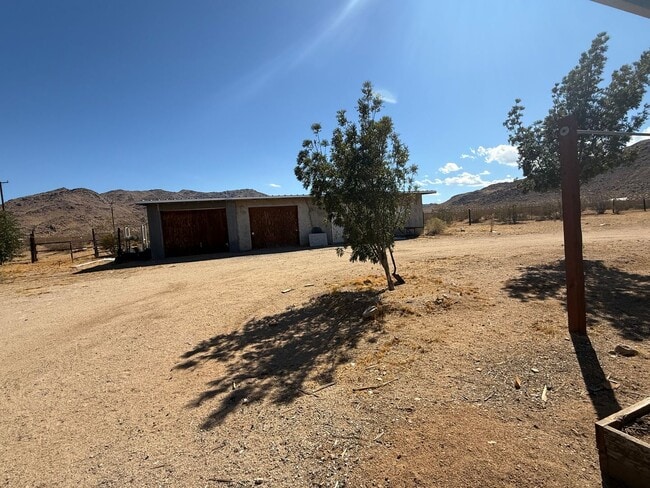 Building Photo - Charming 3 bedroom home in Apple Valley- H...