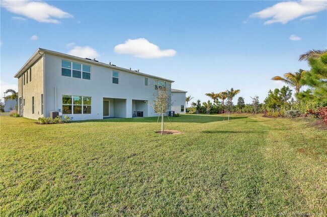 Building Photo - 3487 NW Solange Ct