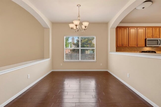 Building Photo - 4489 Western Lake Dr