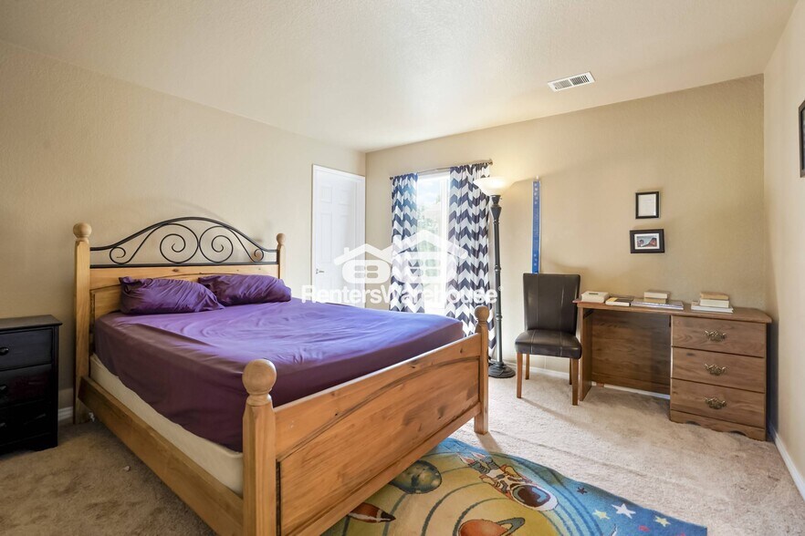 Building Photo - 9515 Bluebead Way