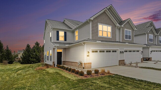 Building Photo - 1601 Salt Springs Dr