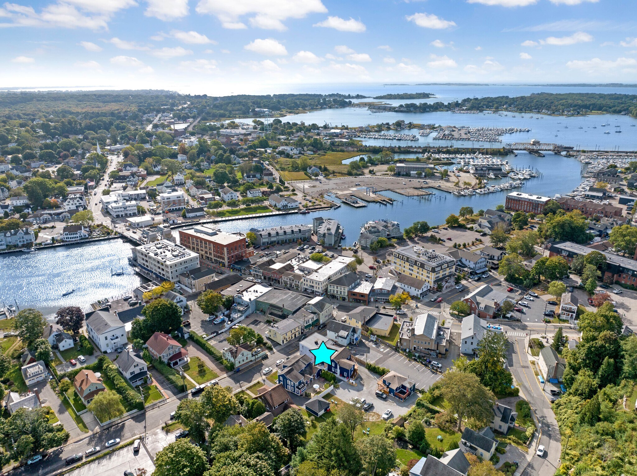 Building Photo - 5 Pearl St