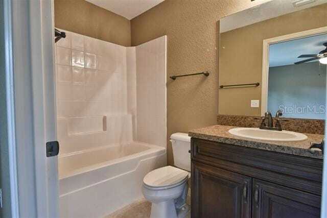 Building Photo - 2365 SW 168th Loop