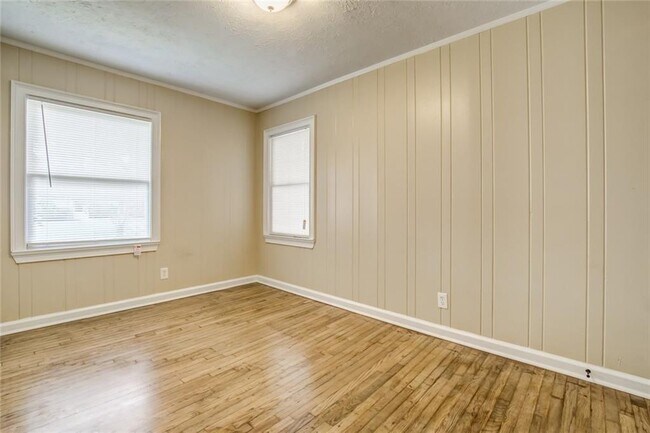 Building Photo - 2987 Belvedere Ln
