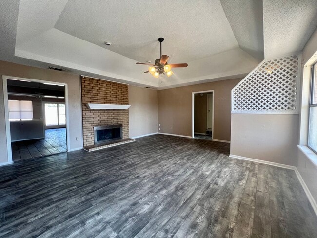 Building Photo - Charming 4 Bedroom in Cooper ISD