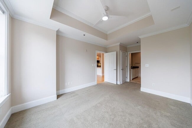 Building Photo - 2277/2255 Peachtree Rd NE