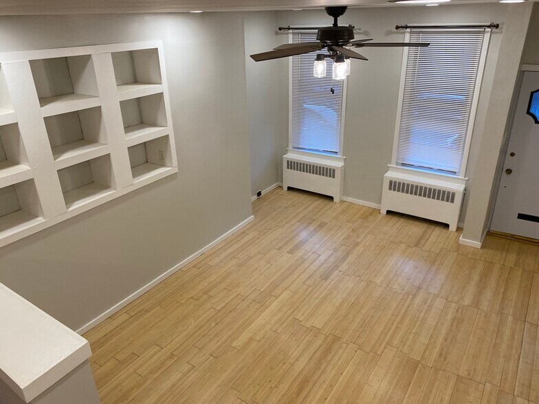 Living Room - 3145 Almond St
