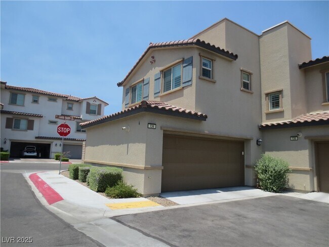 Primary Photo - 134 Lomita Heights Dr