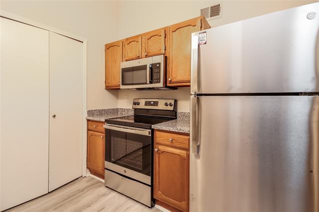 Building Photo - 2905 Forest Creek Dr