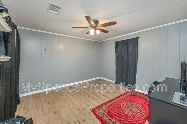 Building Photo - 113 Marimba St