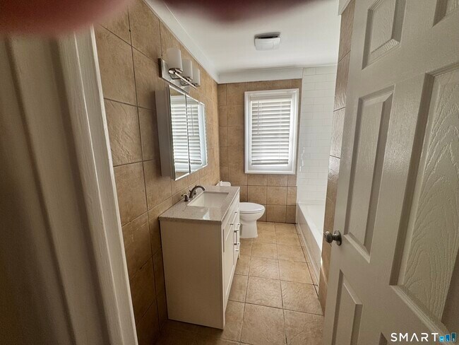 Building Photo - 75 Saltonstall Pkwy