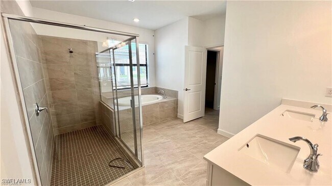 Building Photo - 20217 Millrun Dr