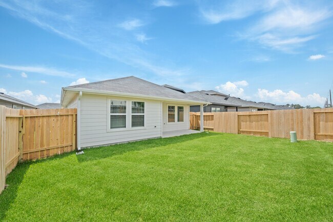 Building Photo - 16830 Paintbrush Holw Ln