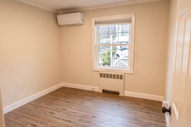 Building Photo - 4Bd/2.5Ba Seattle House