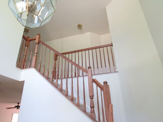 Building Photo - Greenway Farms House