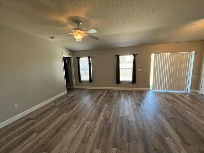 Building Photo - 4167 Sand Ridge Blvd