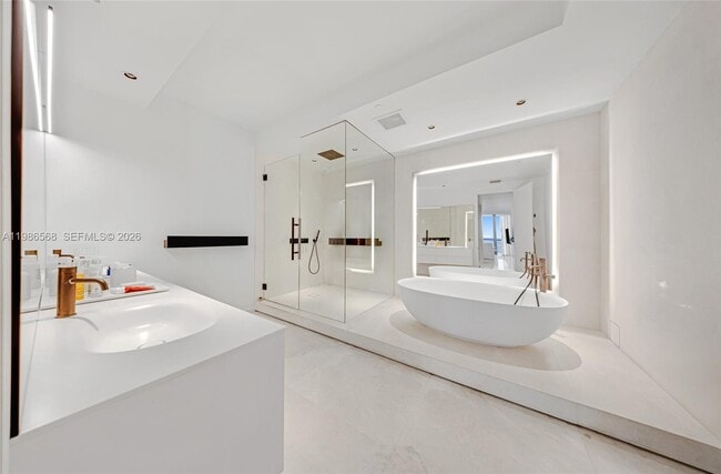 Building Photo - 9705 Collins Ave