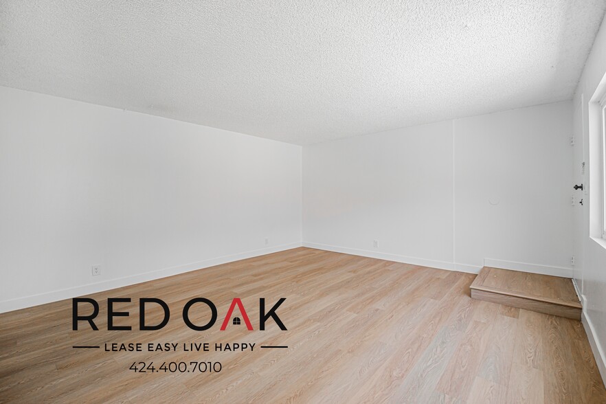 Building Photo - 11051 Barnwall St