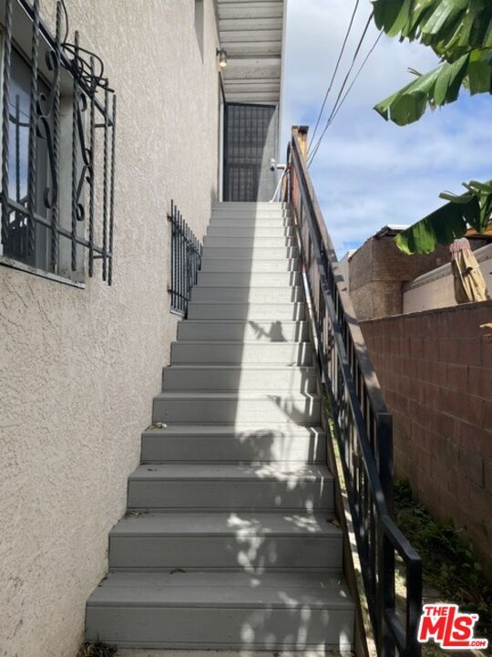 Building Photo - 4815 Normandie Ave