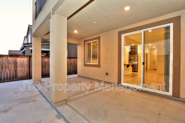 Building Photo - 3606 Nuestra Ave