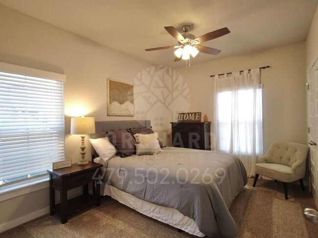 Building Photo - 2/2 Flat | New Apartments in Siloam Springs!