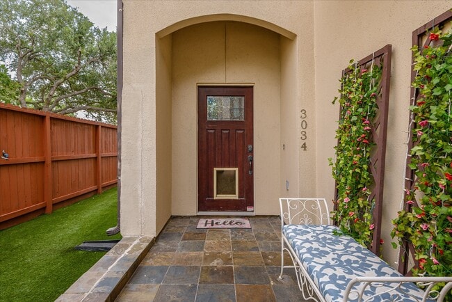 Building Photo - 3034 Orchard Ct