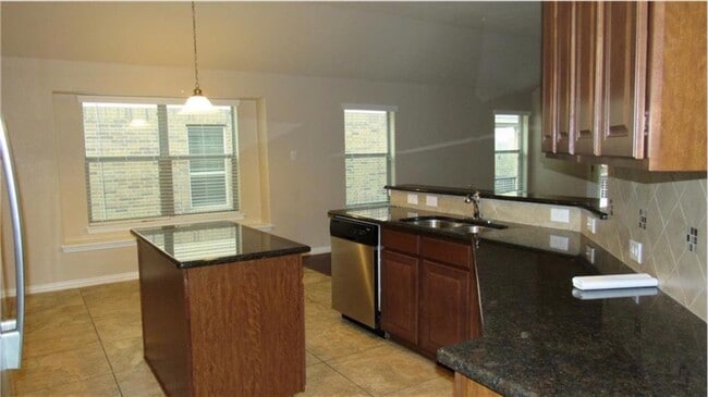 Building Photo - 20821 Huckabee Bend