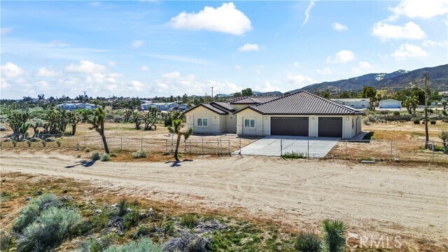 Building Photo - 993 Rancho Rd