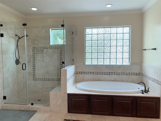 Building Photo - 5031 Cheena Dr