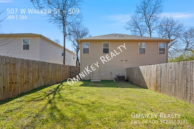Building Photo - 507 W Walker St