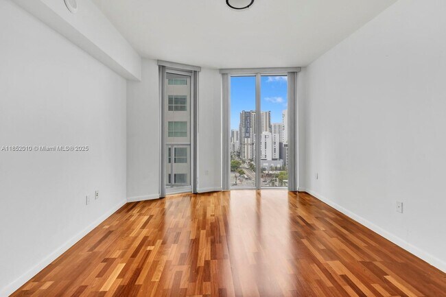 Building Photo - 185 SW 7th St
