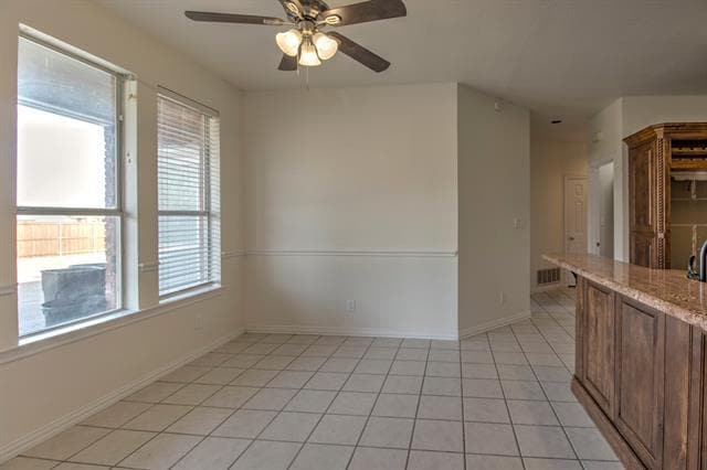 Building Photo - 1400 N St Charles Ave