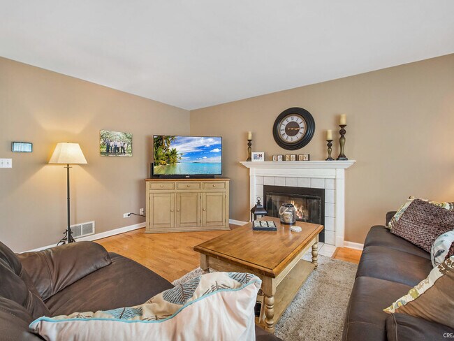 Building Photo - 1226 Pennsbury Ln