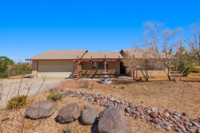 Building Photo - 7273 Sunny Vista Rd