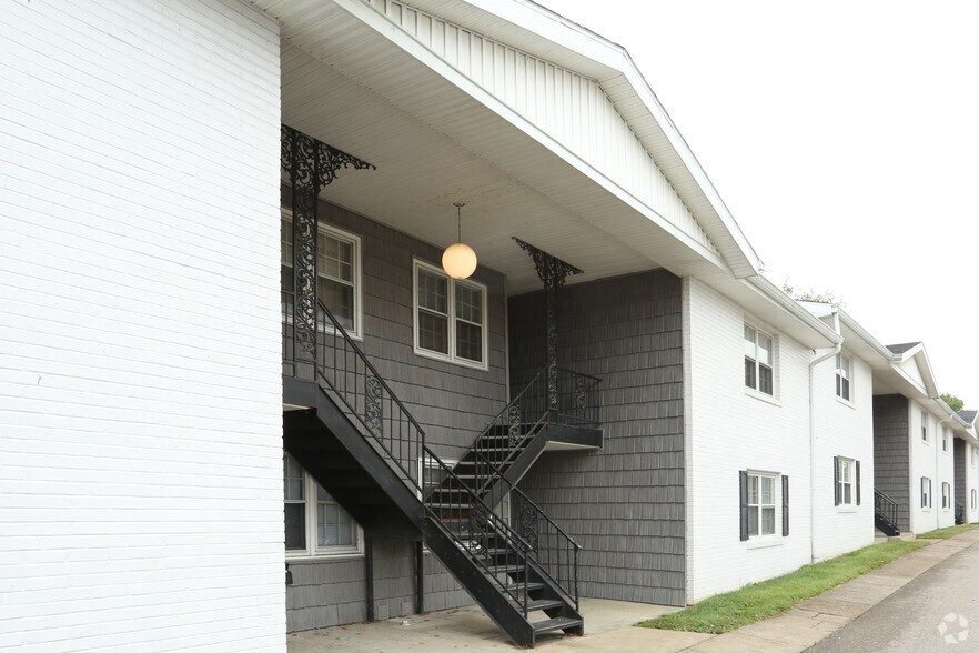 Wedgewood Apartments Evansville, IN Apartment Finder