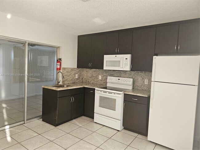 Building Photo - 4564 NW 16th Terrace