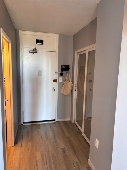 Building Photo - 4242 East West Hwy