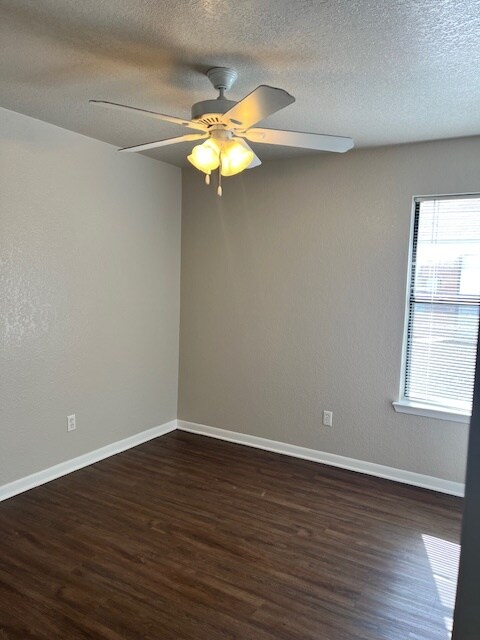 Spare Bedroom 2 - 2103 Agate Dr