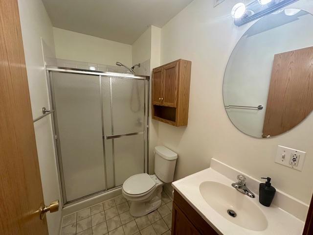 Building Photo - 1872 Middlebury Dr