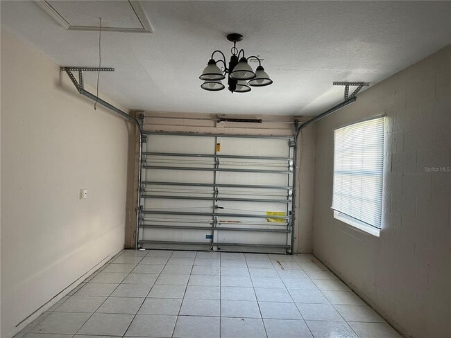 Building Photo - 3942 Oconto Ave