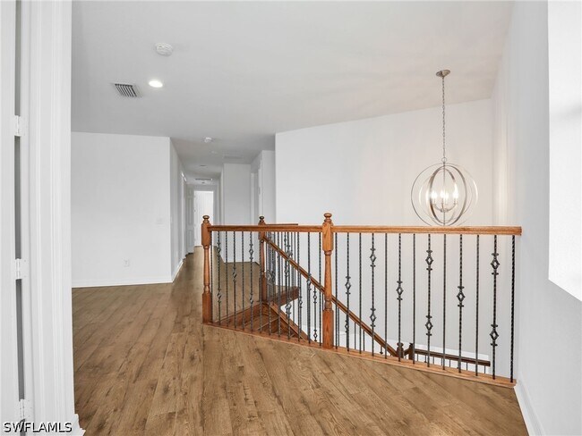 Building Photo - 10008 Chesapeake Bay Dr