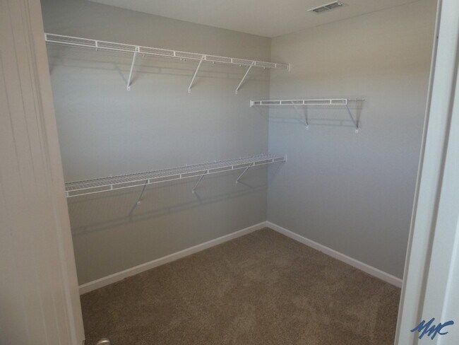 Building Photo - 5707 Dockside Dr
