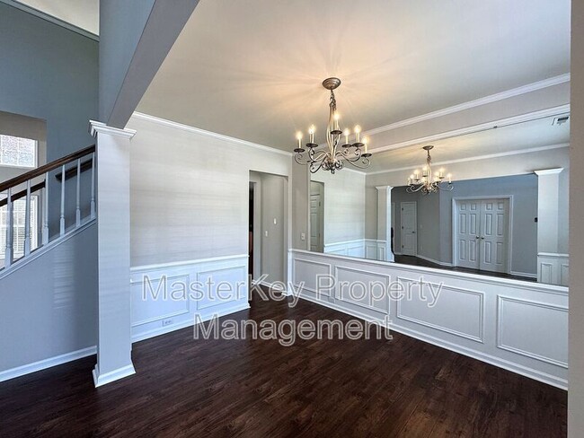 Building Photo - 204 Straywhite Ave