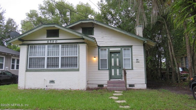 Primary Photo - 6590 Sunset Dr