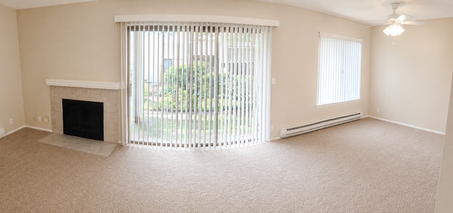 Interior Photo - Woodlake Apartments