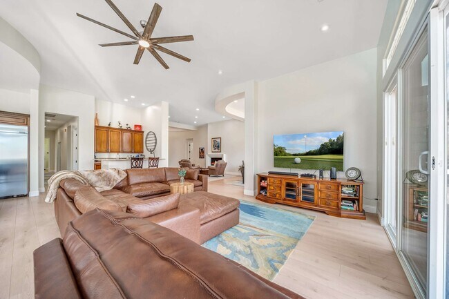 Building Photo - 81620 Tiburon Dr