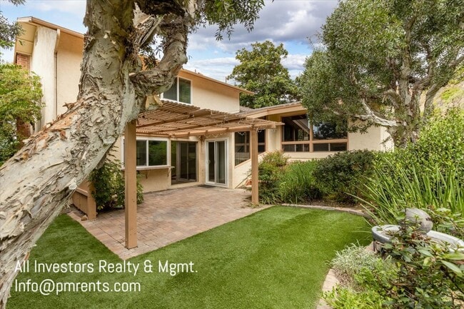 Building Photo - 4219 Avati Dr