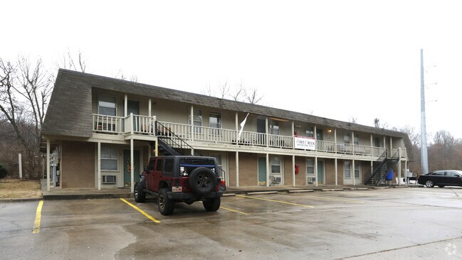 Building Photo - 614 W Cleveland St